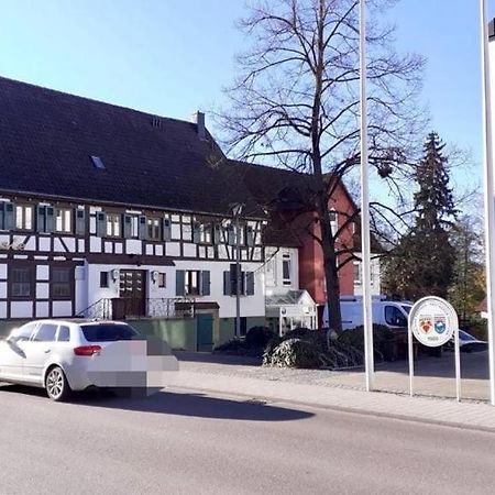 Gasthaus Roessle Бретцфельд Экстерьер фото